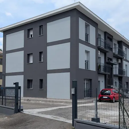 Apartament Eleven - 4 Guests Novara