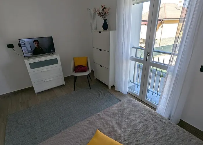 Eleven - 4 Guests Apartamento *